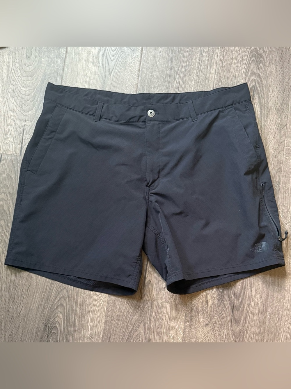 The North Face Men's Black Hybrid Shorts